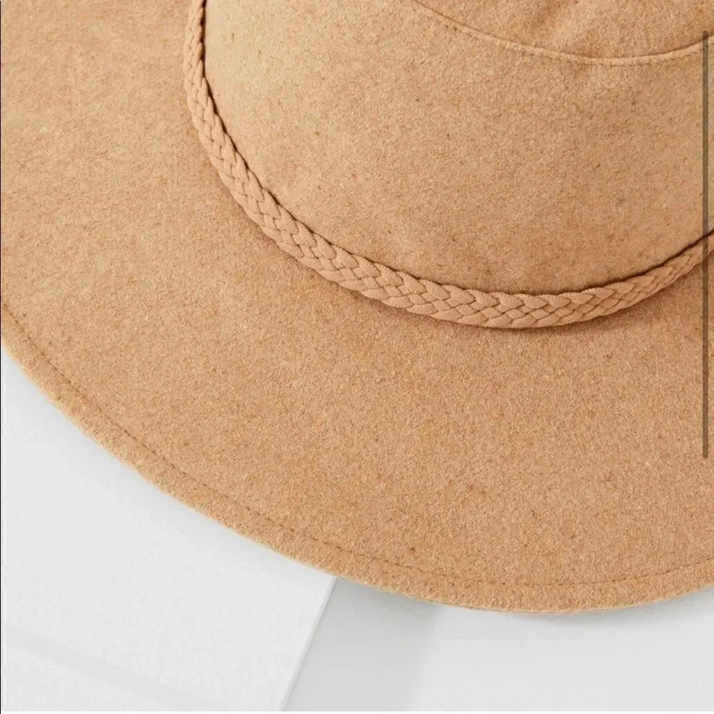 👒ASN Harper soft felt floppy hat in tan NWT! Adjustable size. Great for travel.